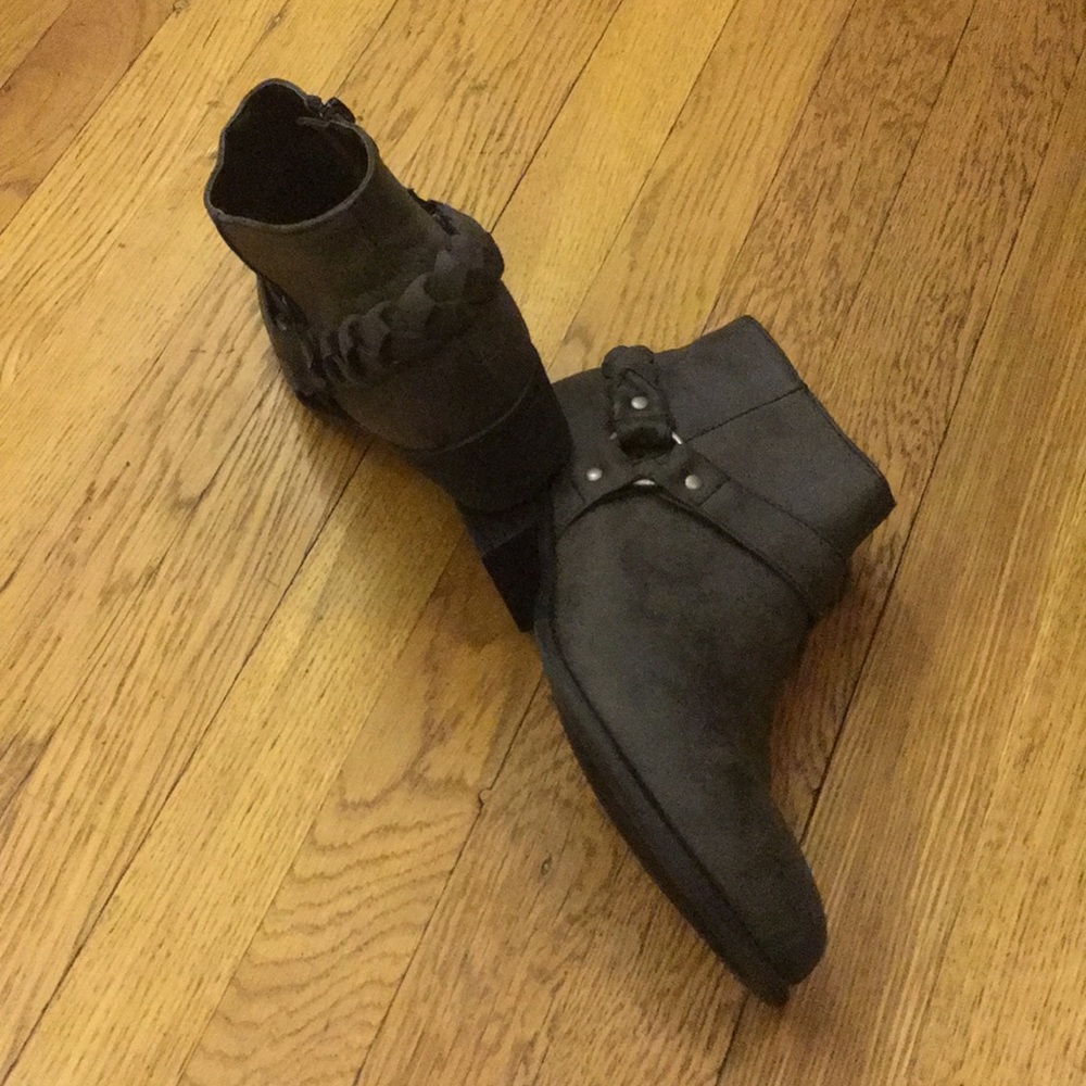 Bamboo boots